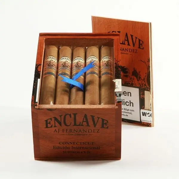 AJ Fernandez Enclave Connecticut Toro Box of 20